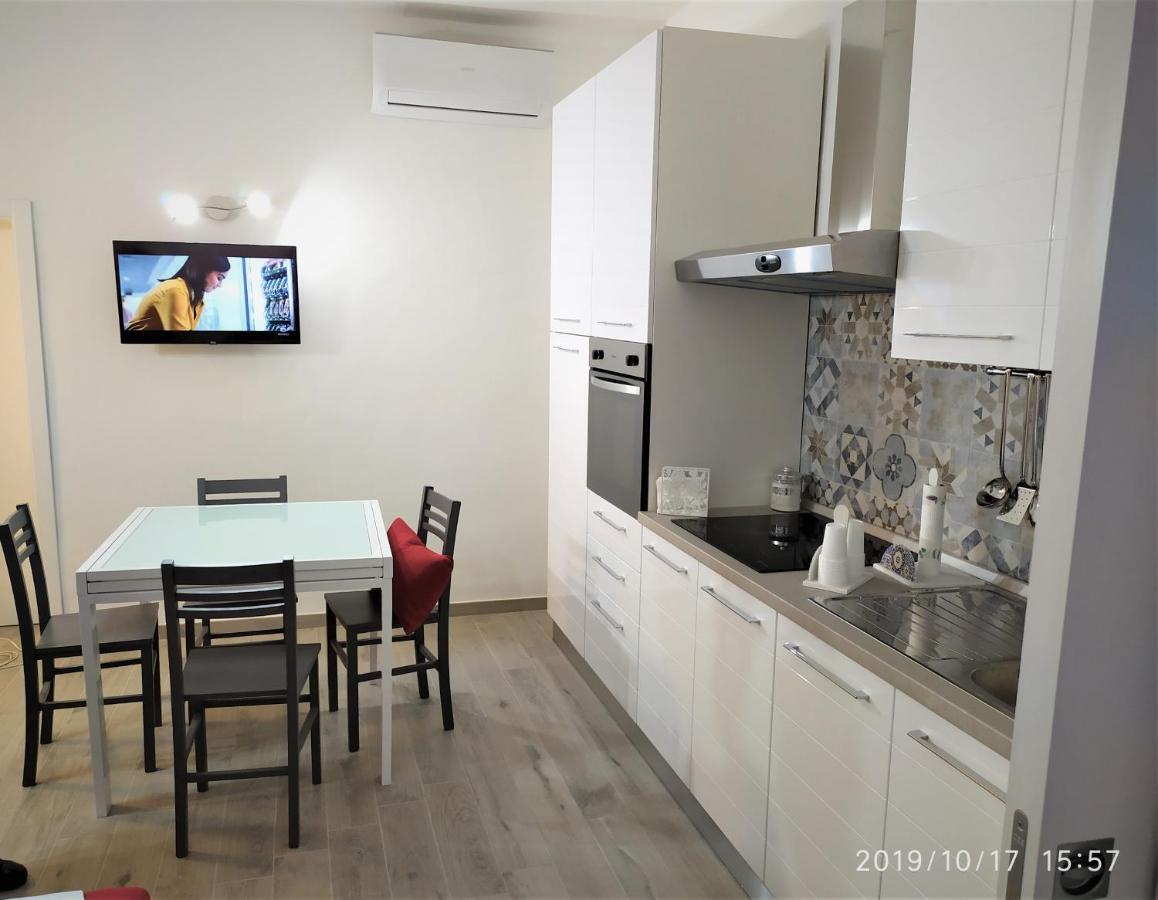 Casa Vacanze Dany 타란토 외부 사진